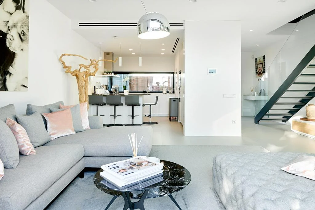 ad8b43b6-a56f-45c5-8fa5-2dca9766d0d9