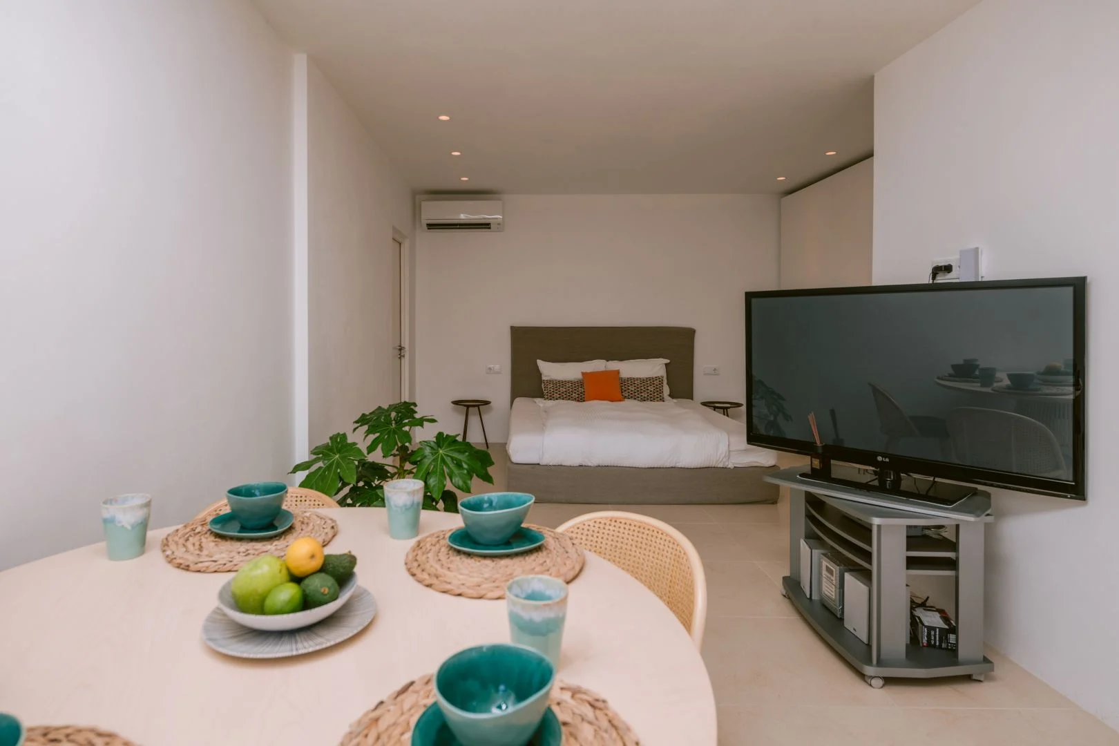 20220825145428000000_Villa-for-sale-Ibiza-Estates38