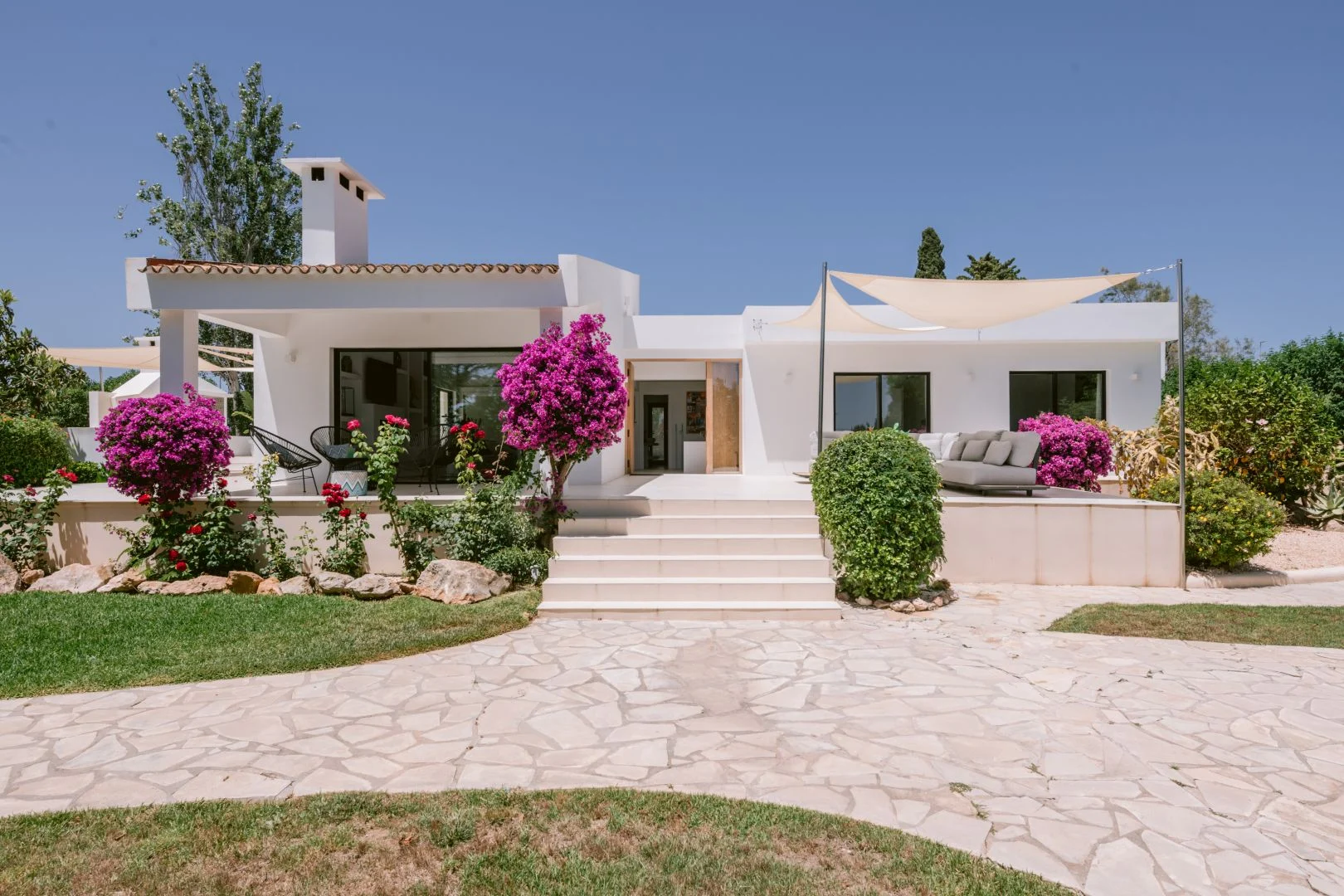 20220825145430000000_Villa-for-sale-Ibiza-Estates2