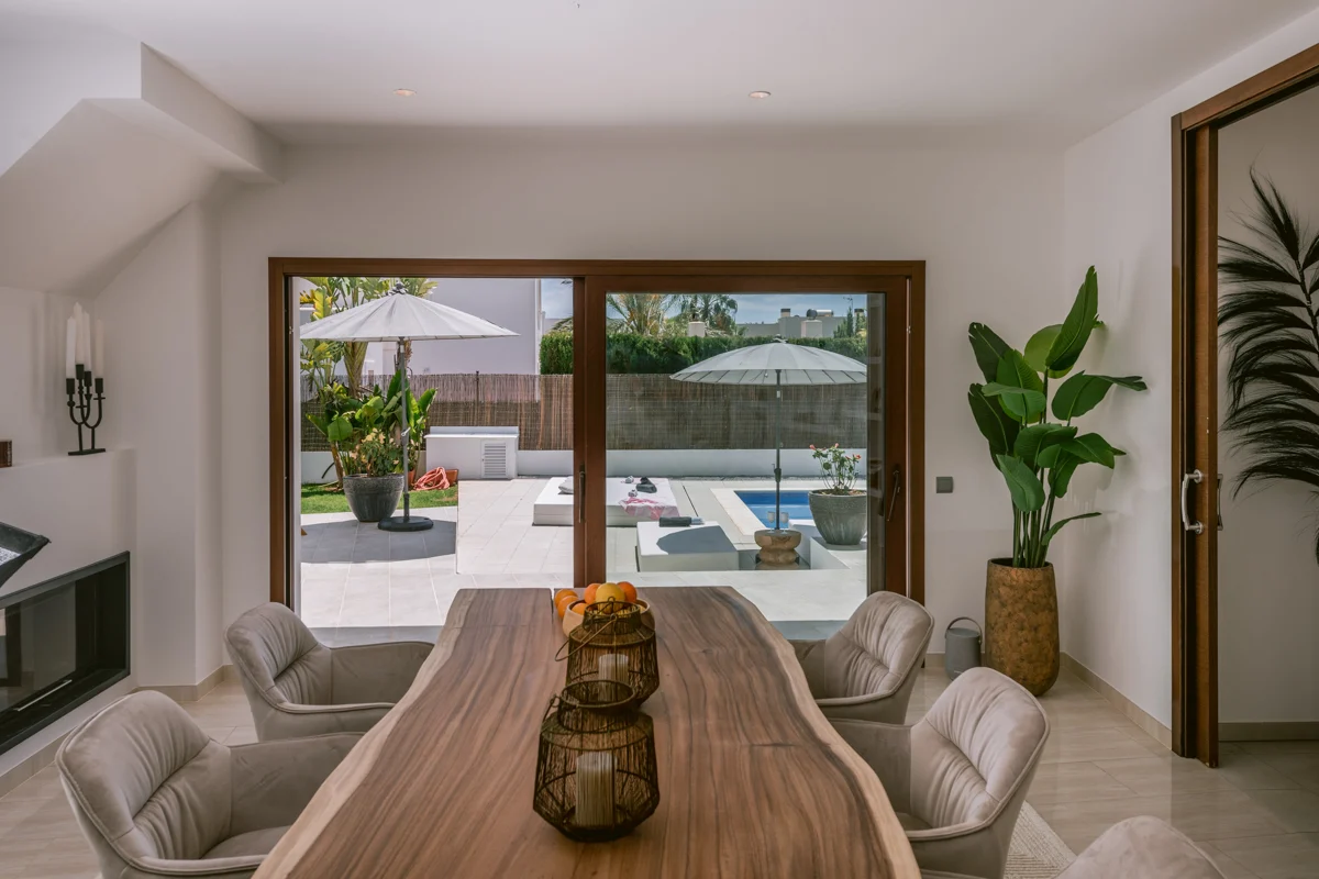 20240524115642000000_11