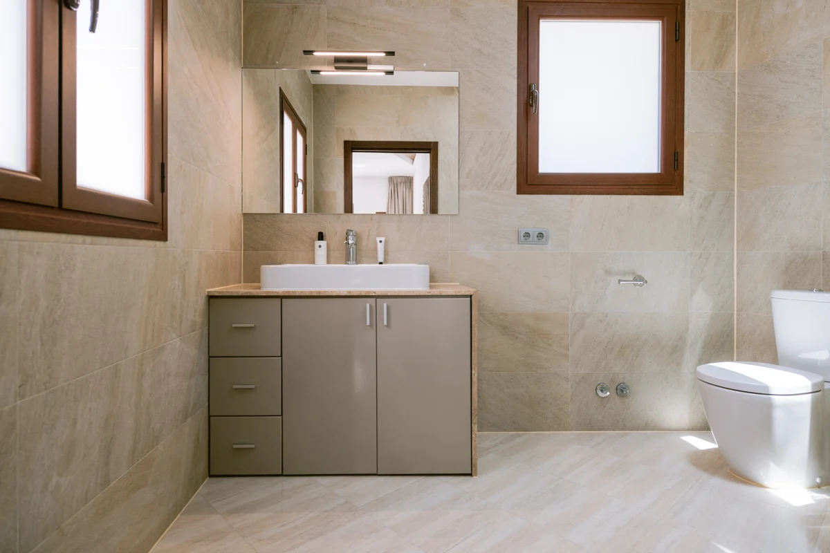 20240524115642000000_24