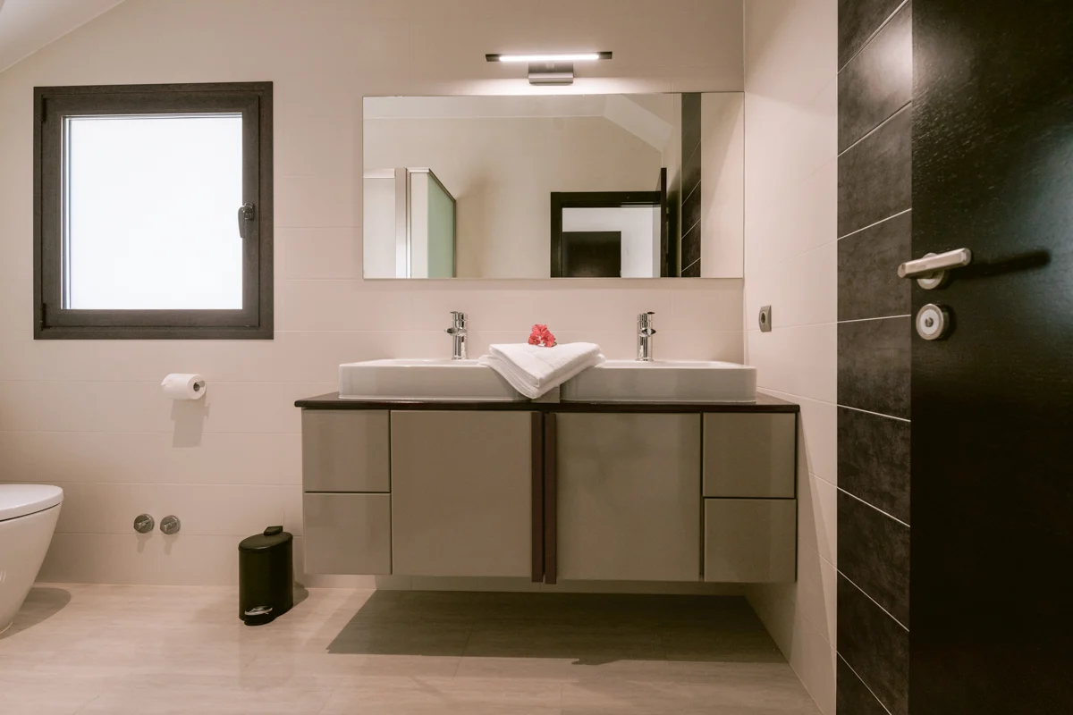 20240524115642000000_28