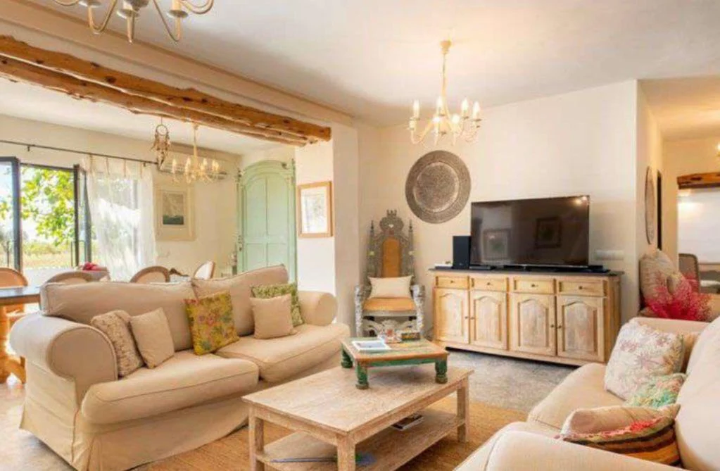 PHOTO-2025-03-17-18-21-20 2