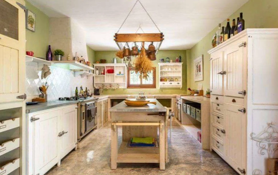 PHOTO-2025-03-17-18-21-20 3