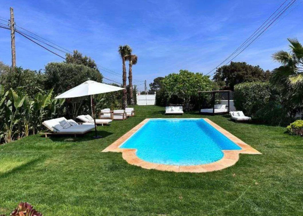 PHOTO-2025-03-17-18-21-20 4