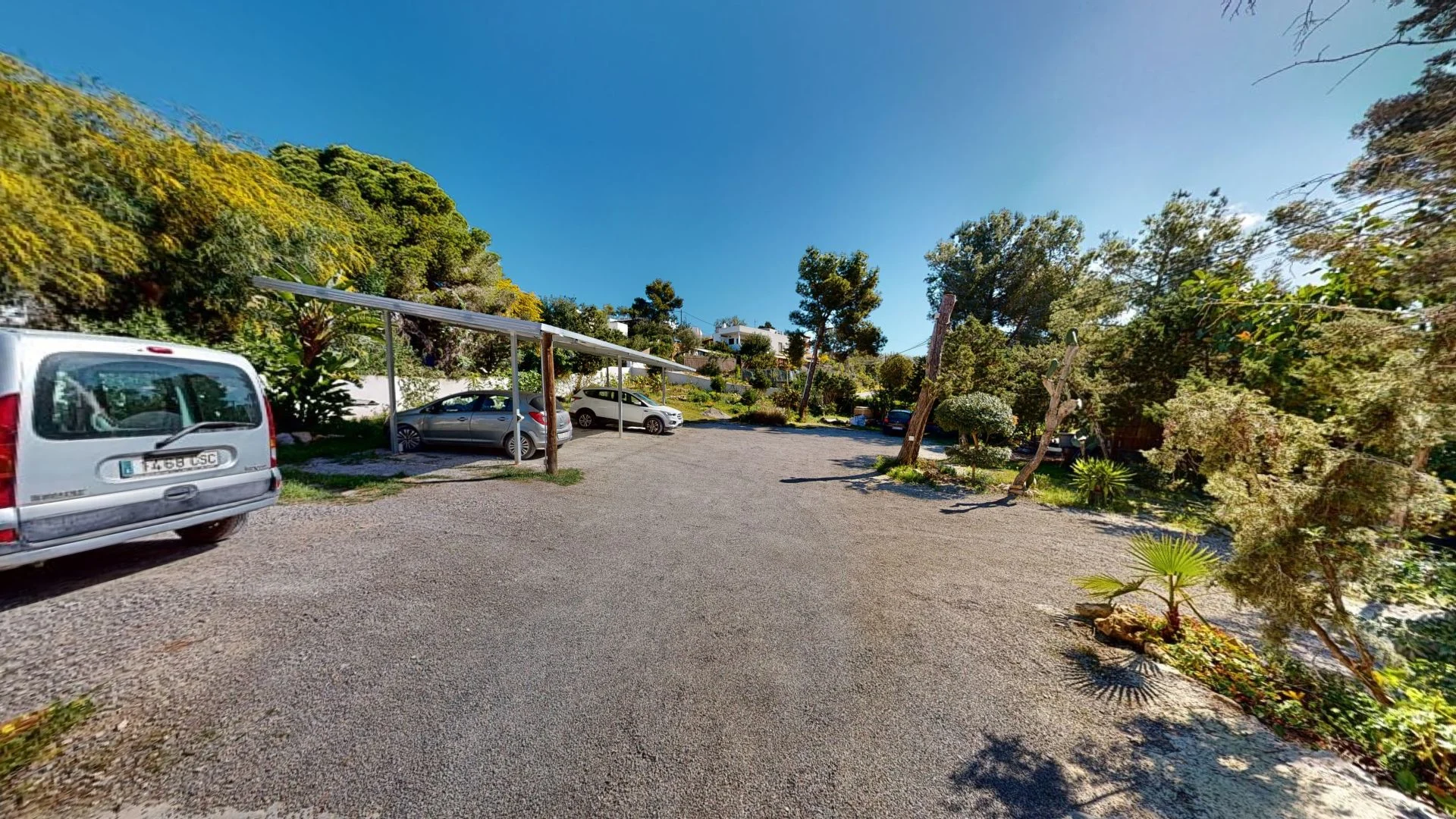 Parking-04042023_112530